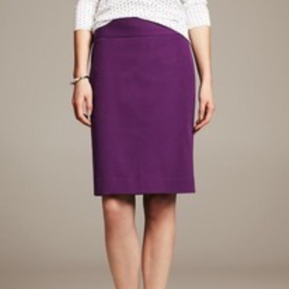 ✨Banana Republic✨Sloan Pencil Skirt Purple (14)NWT